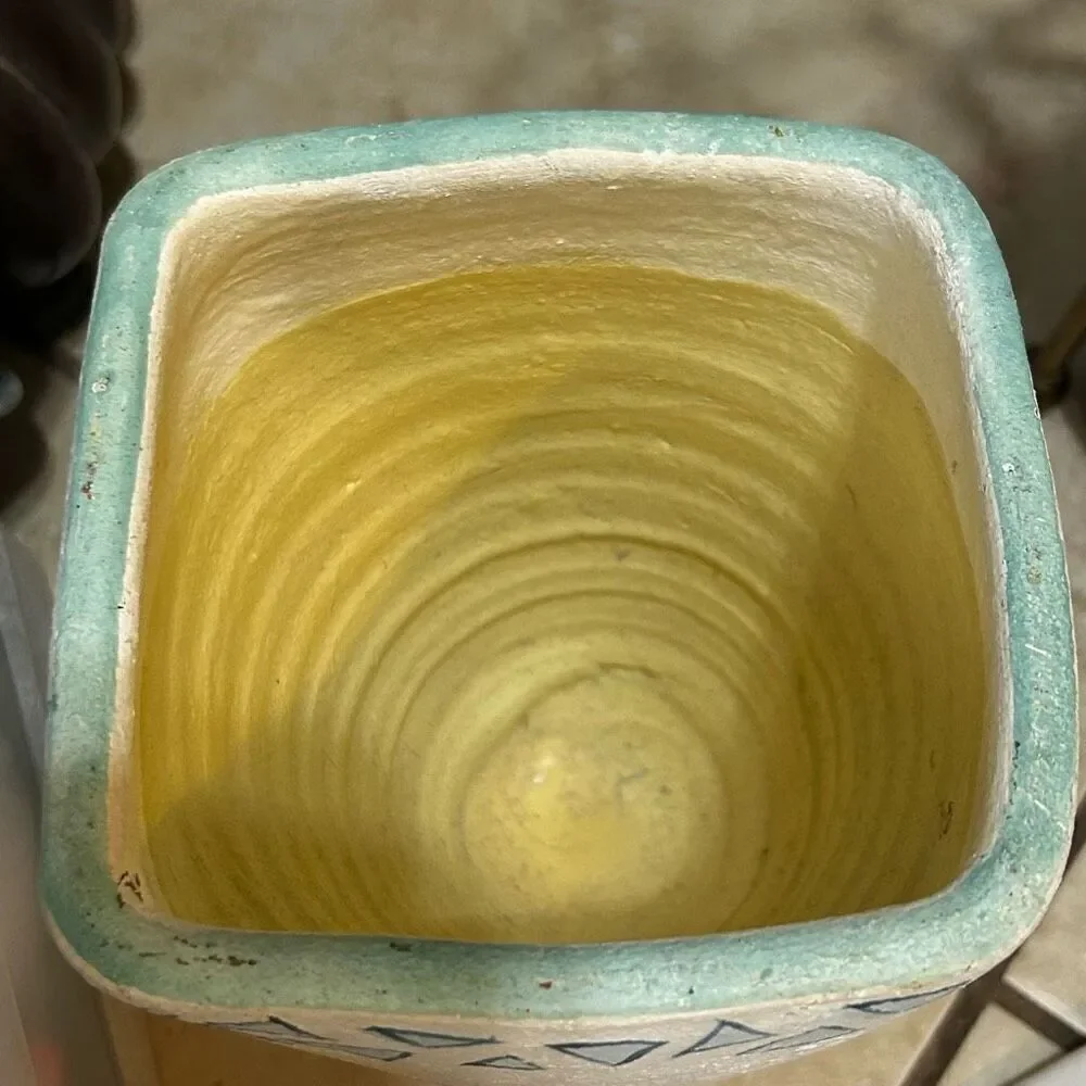 Vtg Asian Pottery Vase 7 3/4